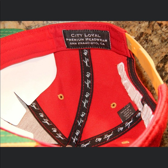 Snapback - Picture 8 of 9